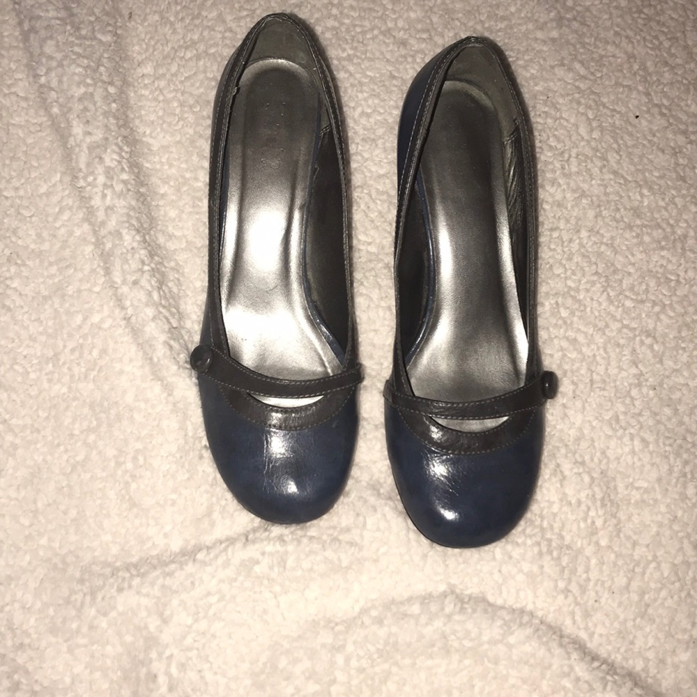 Heels Women’s